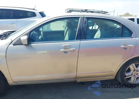 2010 Mercury Milan from USA, damaged, VIN 3MEHM0HA5AR665514